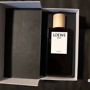 Loewe Solo Cedro Fragrance with Black and Tan Design
